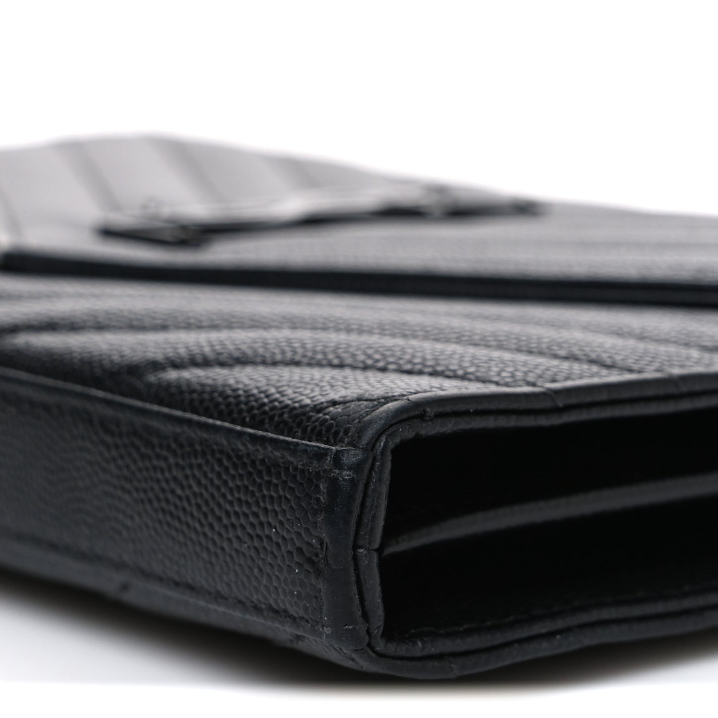 Grain De Poudre Matelasse Chevron Monogram Monochrome Envelope Chain Wallet Black