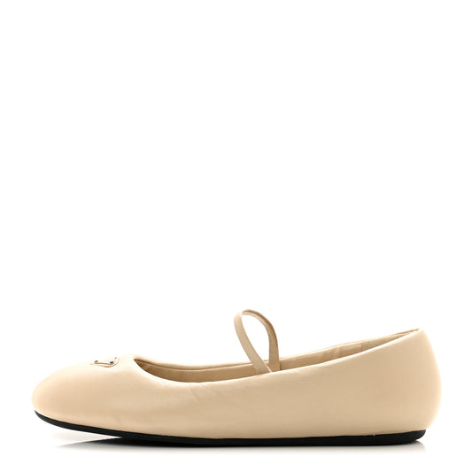 Nappa Soft Padded Triangle Ballet Flats 38 Deserto