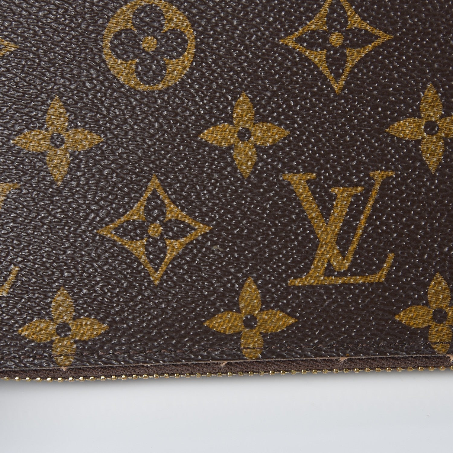 Louis Vuitton Monogram Zippy Wallet 9 of 10