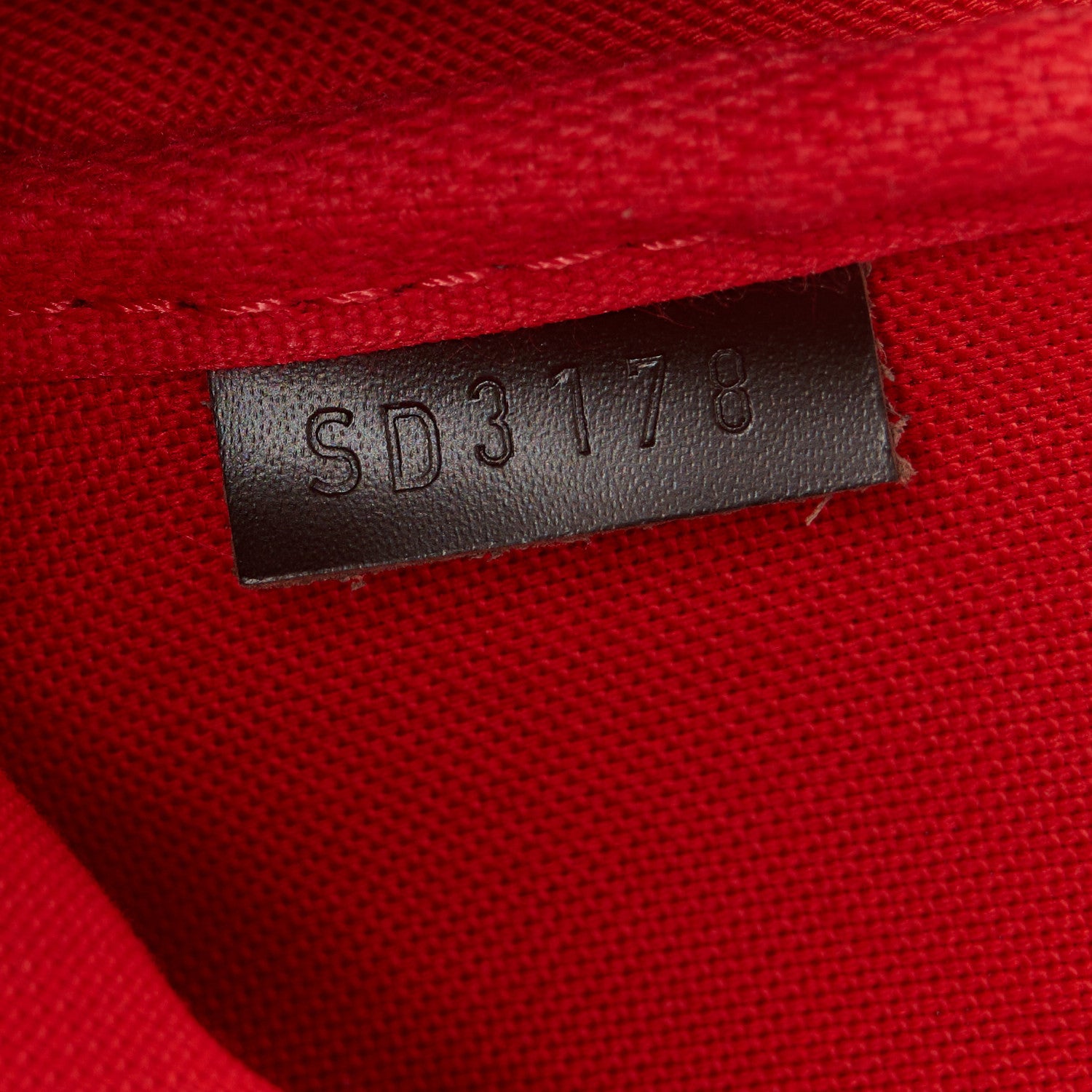 Louis Vuitton Damier Ebene Favorite MM 8 of 13