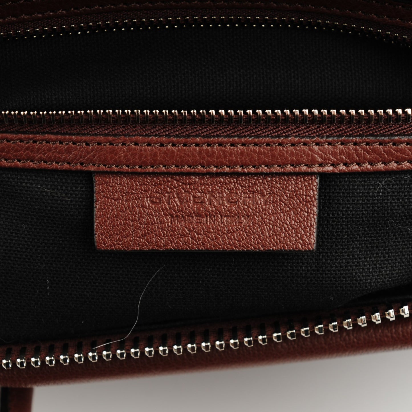 Sugar Goatskin Medium Antigona Brown