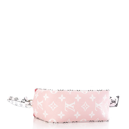 Louis Vuitton Monogram Giant Beach Pouch Rouge 4 of 9