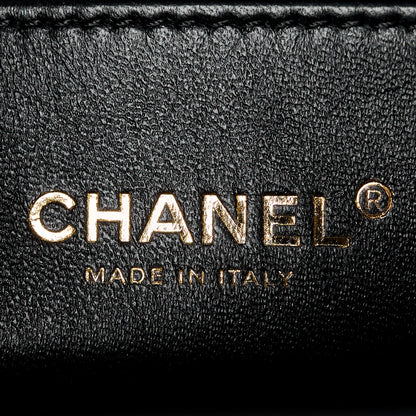 Chanel Caviar Quilted Medium Boy Flap Black 7 of 13