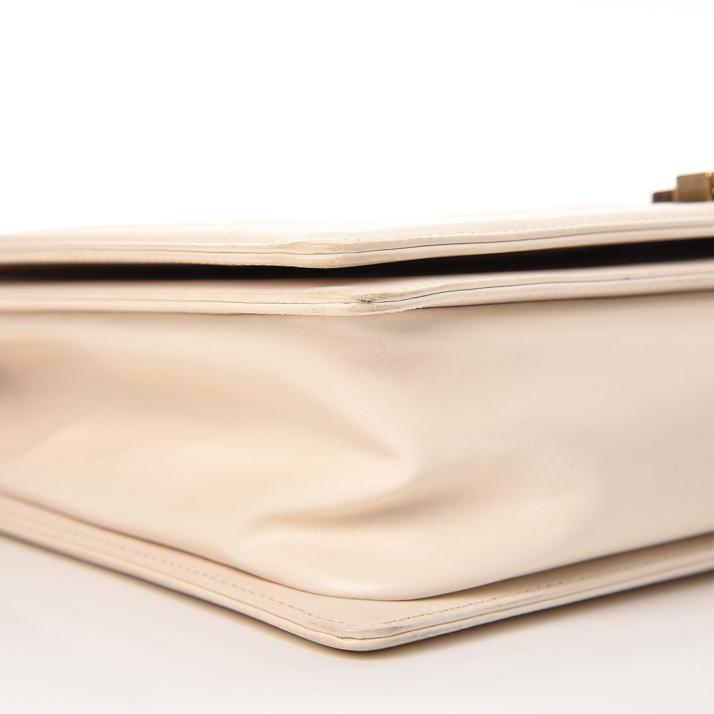 Glazed Calfskin Large Boy Flap Beige Clair