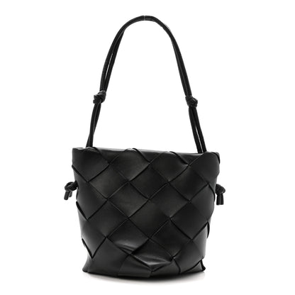 Bottega Veneta Nappa Maxi Intrecciato Clasp Bucket Bag Black 1 of 11