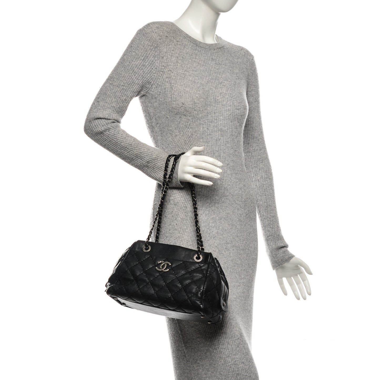 Calfskin Quilted Small Stitch It Tote Black