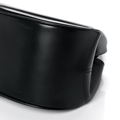 Louis Vuitton Epi Montaigne Sac Black 7 of 11