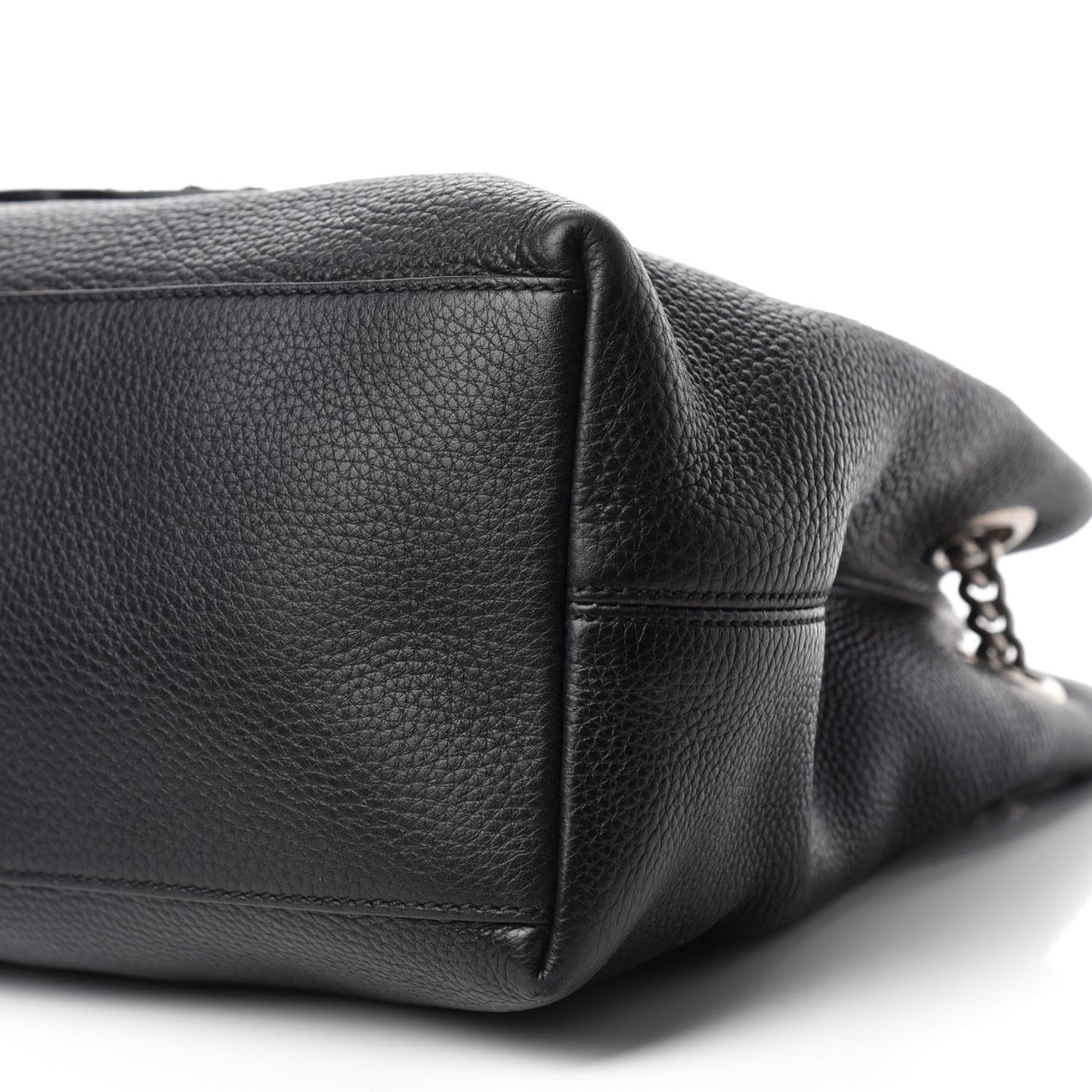Pebbled Calfskin Studded Medium Soho Chain Shoulder Bag Black