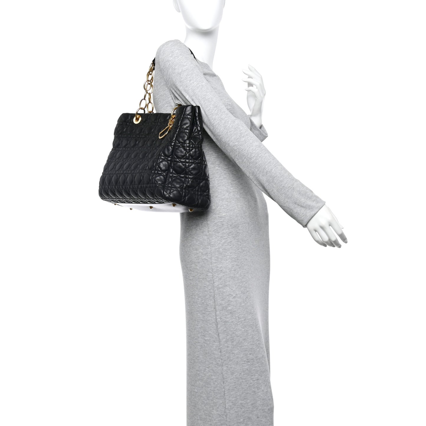 Lambskin Cannage Medium Dior Soft Shopping Tote Black