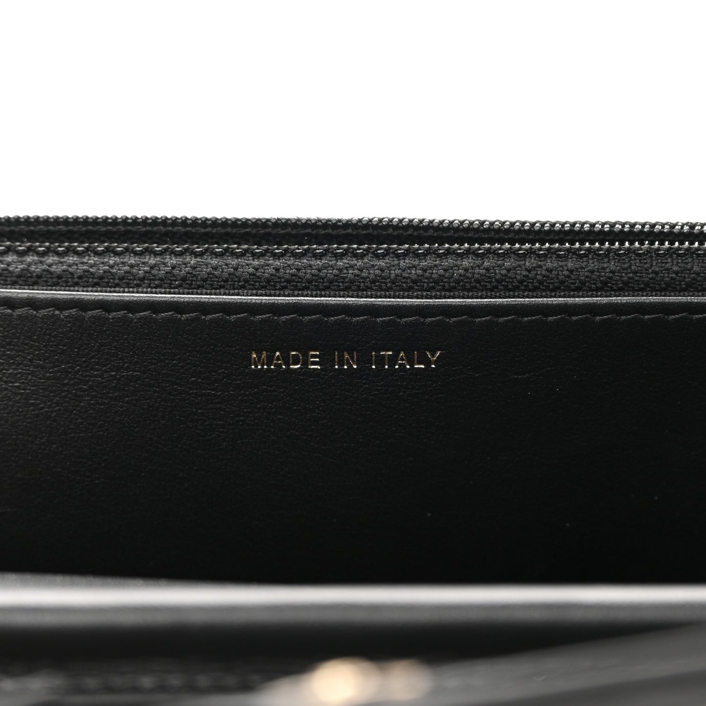 Caviar Quilted CC Filigree Wallet On Chain WOC Black