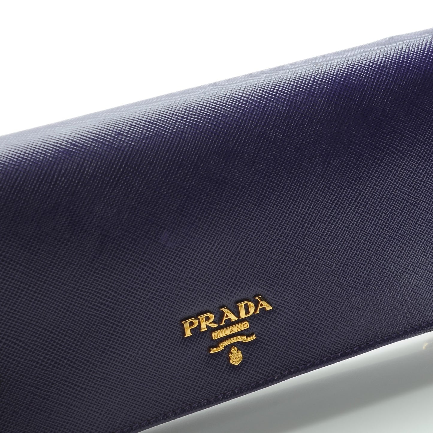Saffiano Metal Oro Chain Wallet Viola