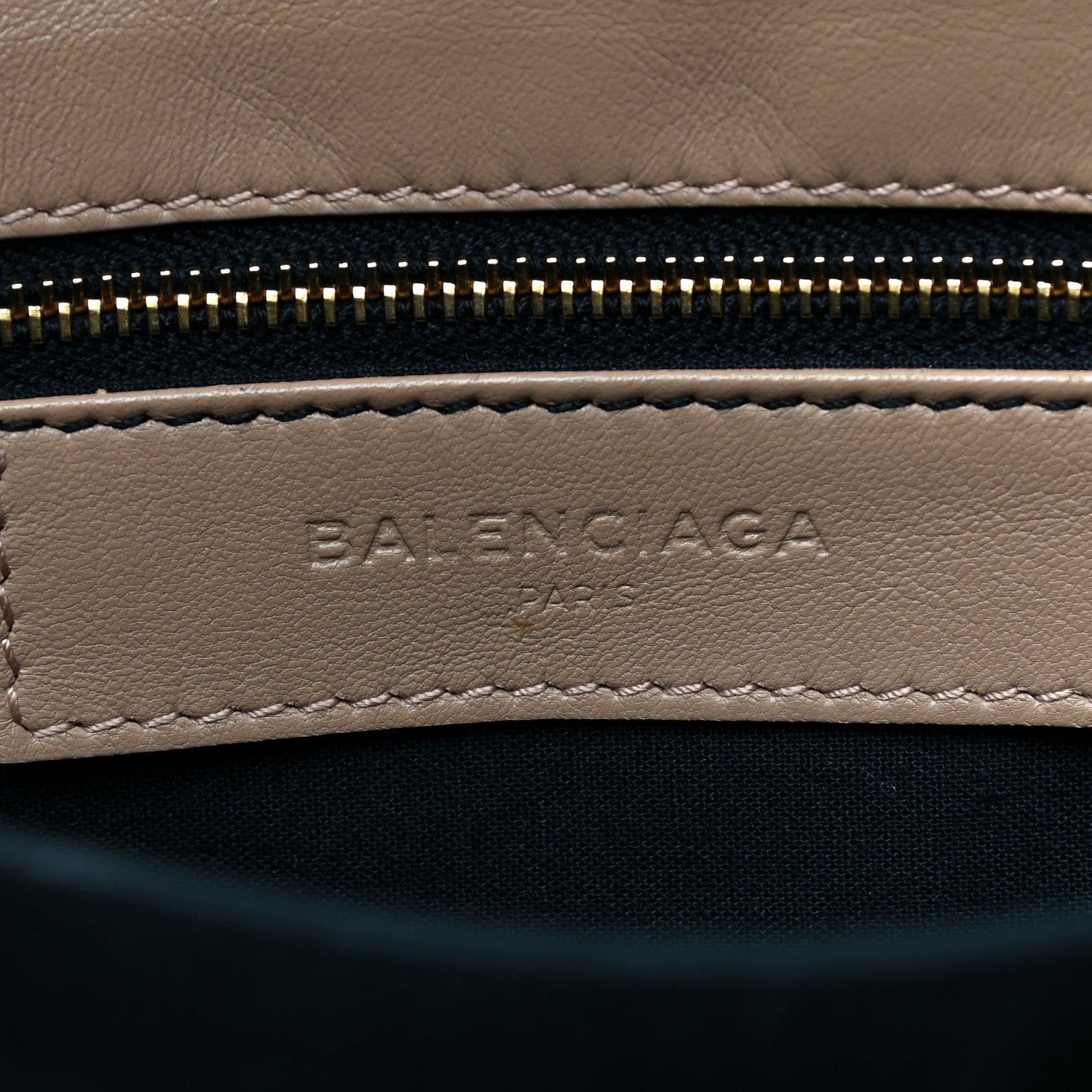 Balenciaga Chevre Gold Metallic Edge Hardware Envelope Clutch Tomette 5 of 10