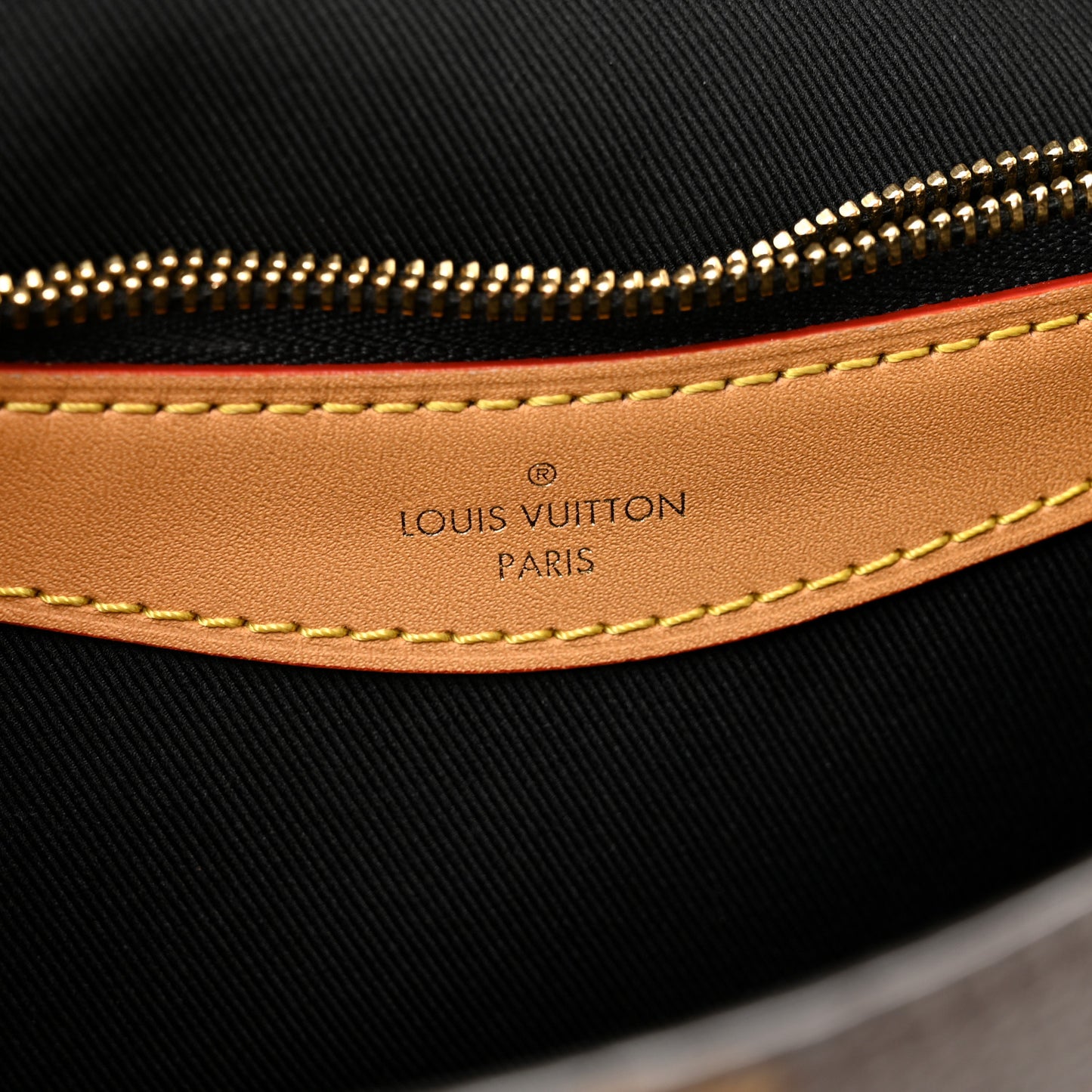 Monogram Diane Black