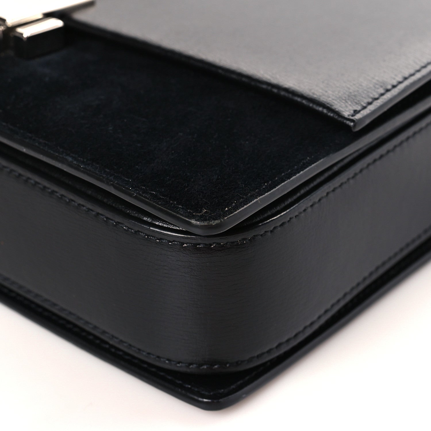 Saint Laurent Smooth Calfskin Suede Medium Bellechasse Black 9 of 9