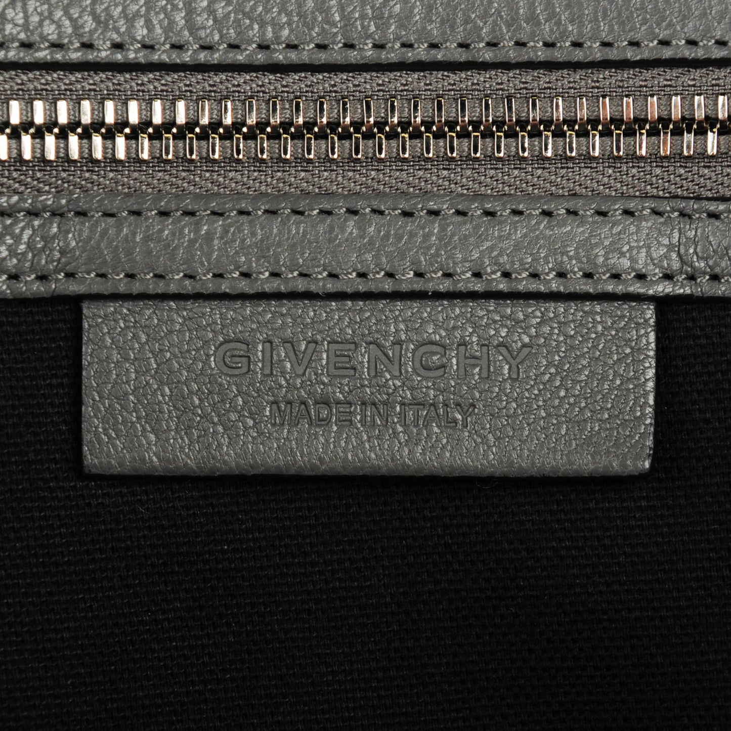 Sugar Goatskin Medium Antigona Dark Grey