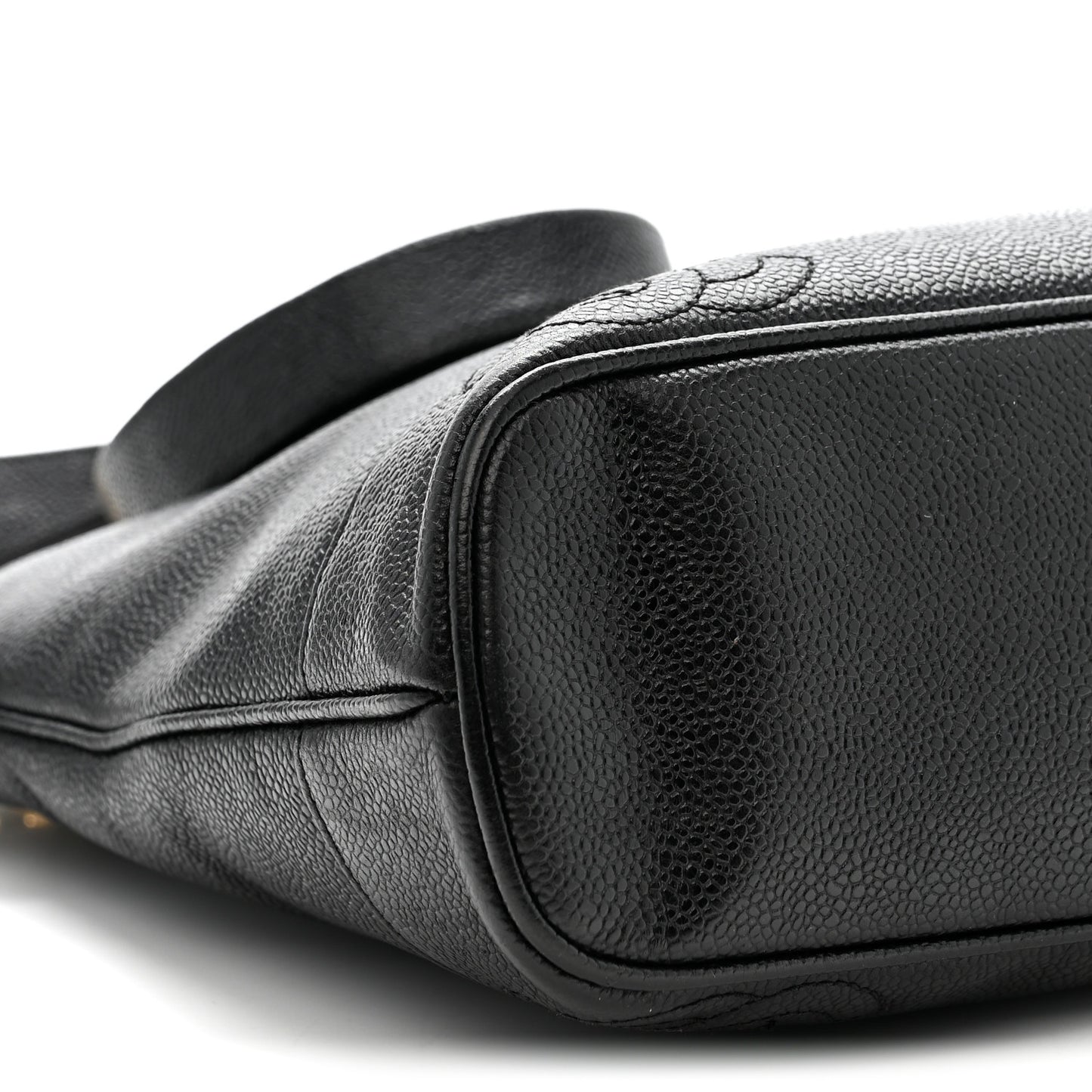Caviar Triple CC Shoulder Bag Black