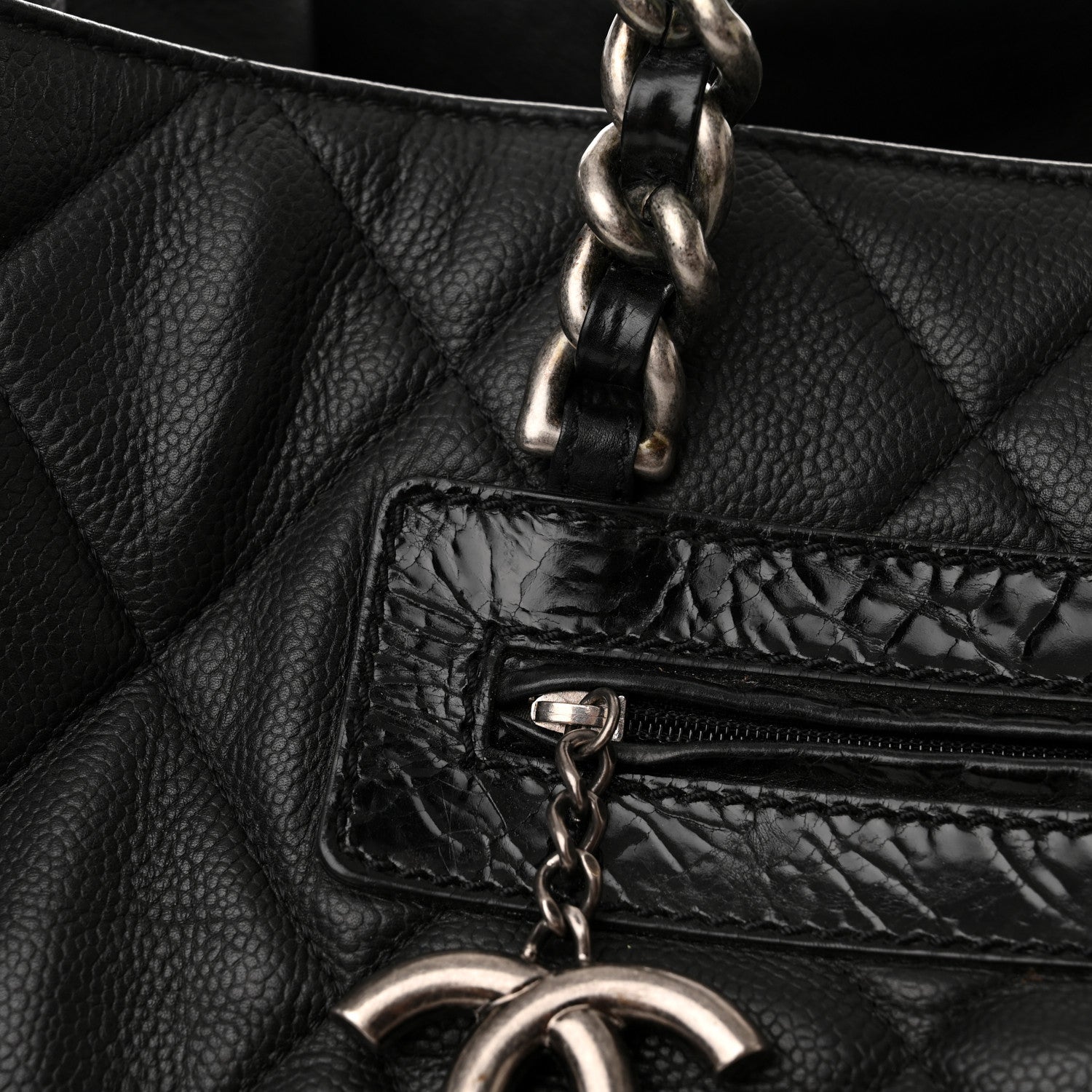 Chanel Caviar Quilted Coco Casual Tote Black 16 of 24