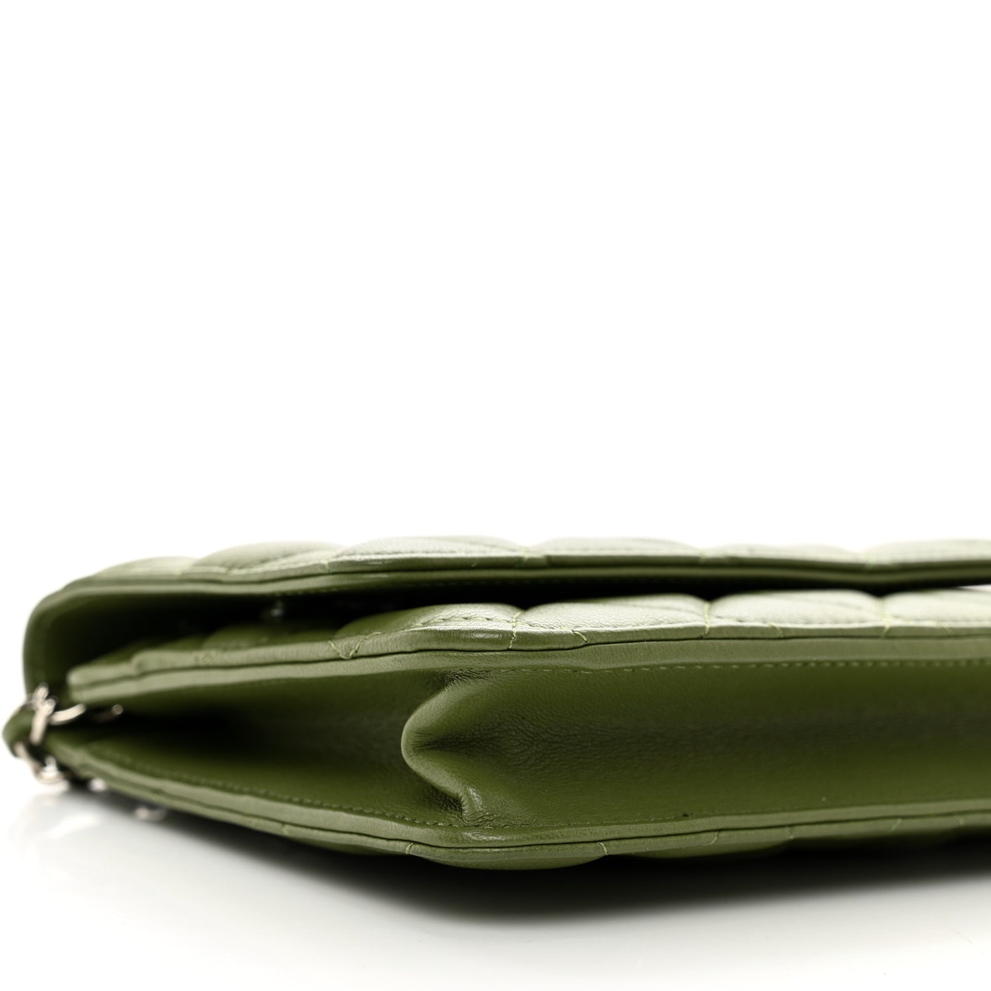 Lambskin Quilted Wallet On Chain WOC Green