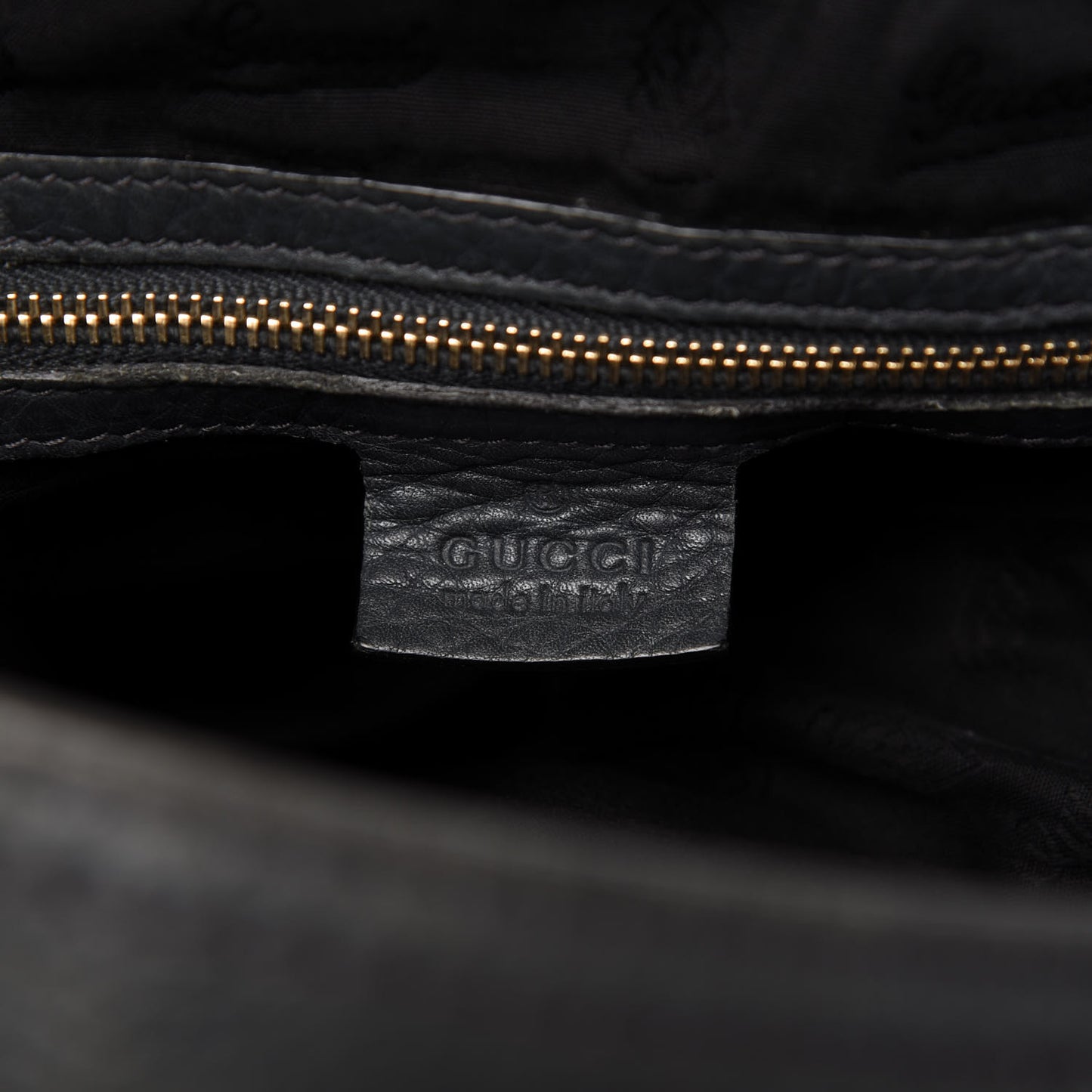 Pebbled Calfskin Medium Heritage Shoulder Bag Charcoal Grey
