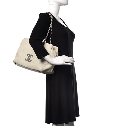 Chanel Calfskin Large Diamond Stitch Tote White 2 of 17
