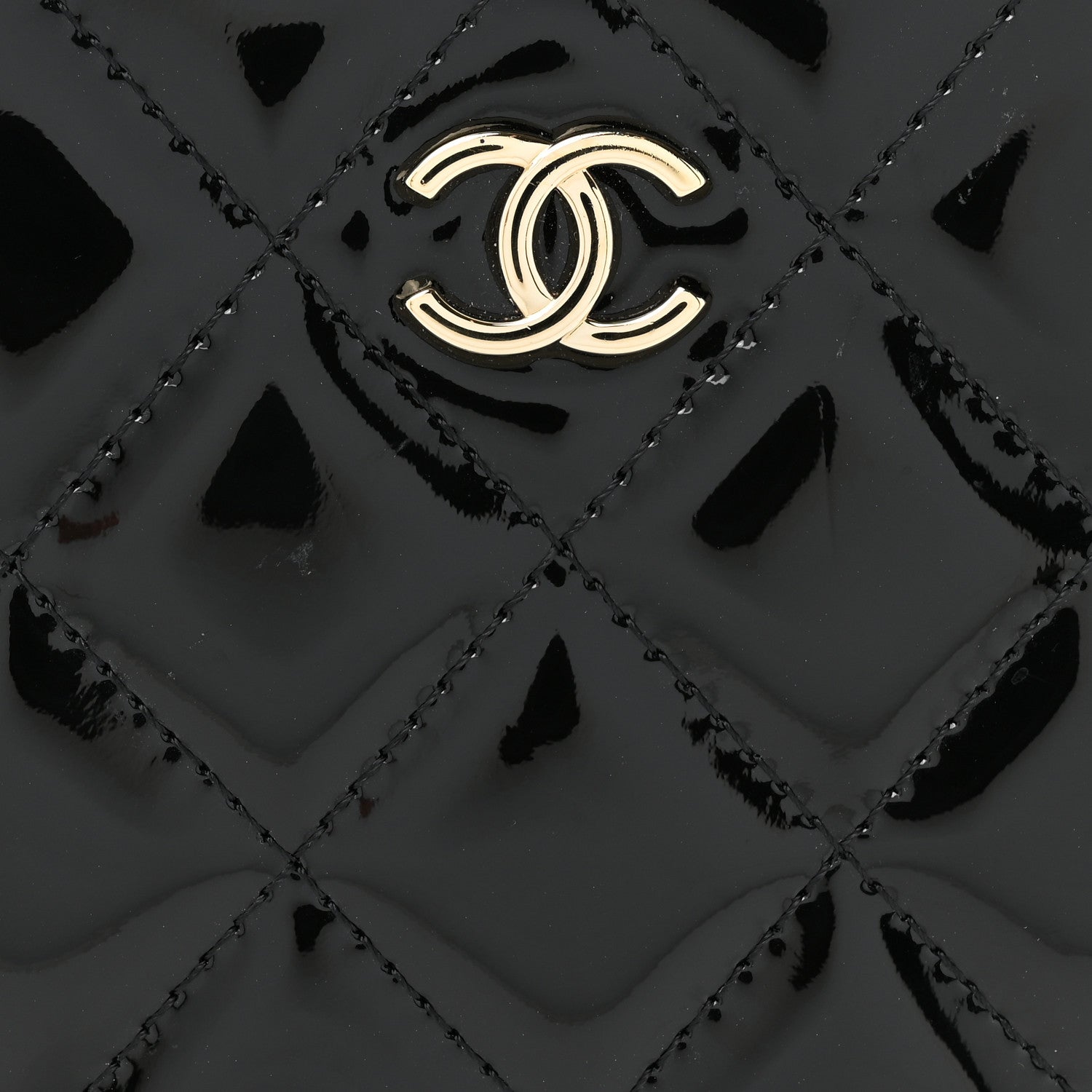 Chanel Patent Calfskin Resin Quilted CC Heart Clutch With Chain Black 10 of 16