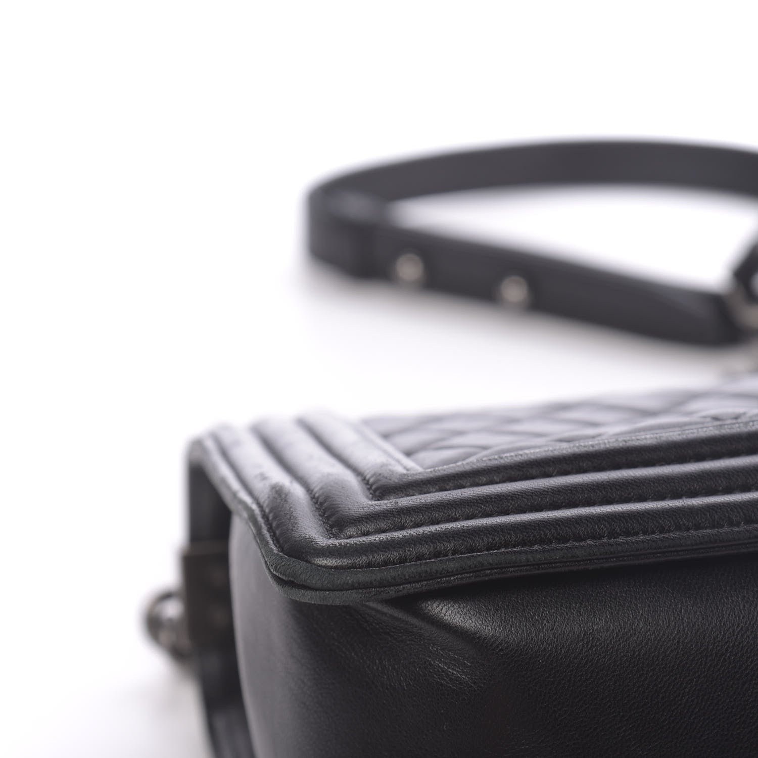 Chanel Lambskin Quilted New Medium Boy Flap Black 12 of 18