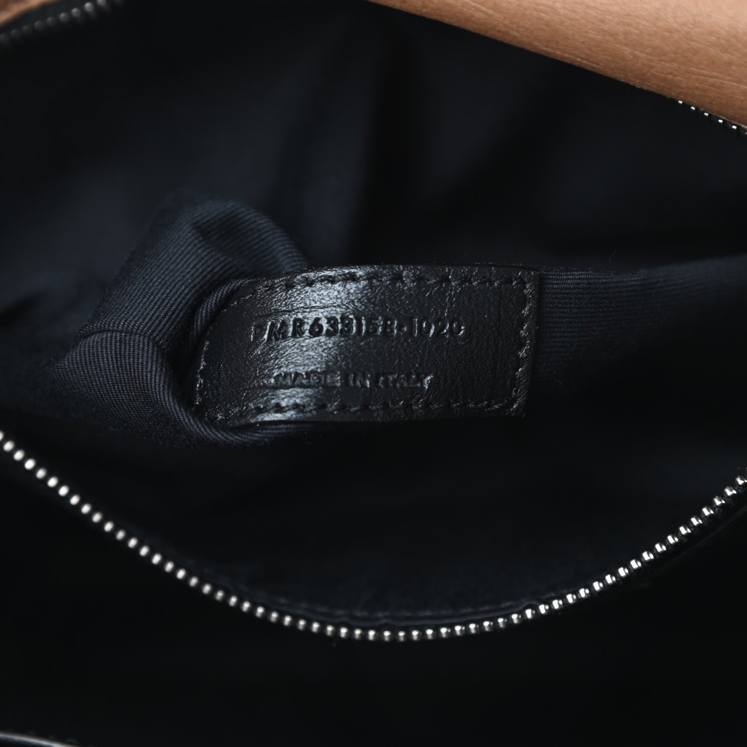 Saint Laurent Crinkled Calfskin Matelasse Monogram Medium Niki Chain Satchel Natural Tan 8 of 12