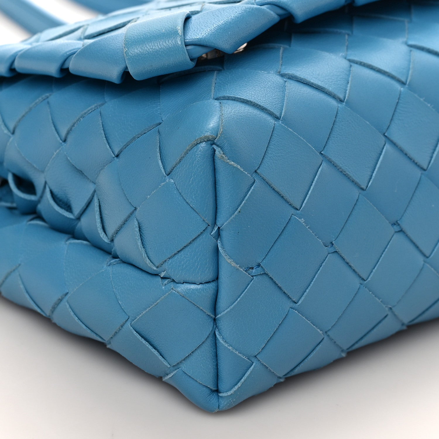 Bottega Veneta Nappa Intrecciato New Olympia Mini Bag Blueprint 7 of 8