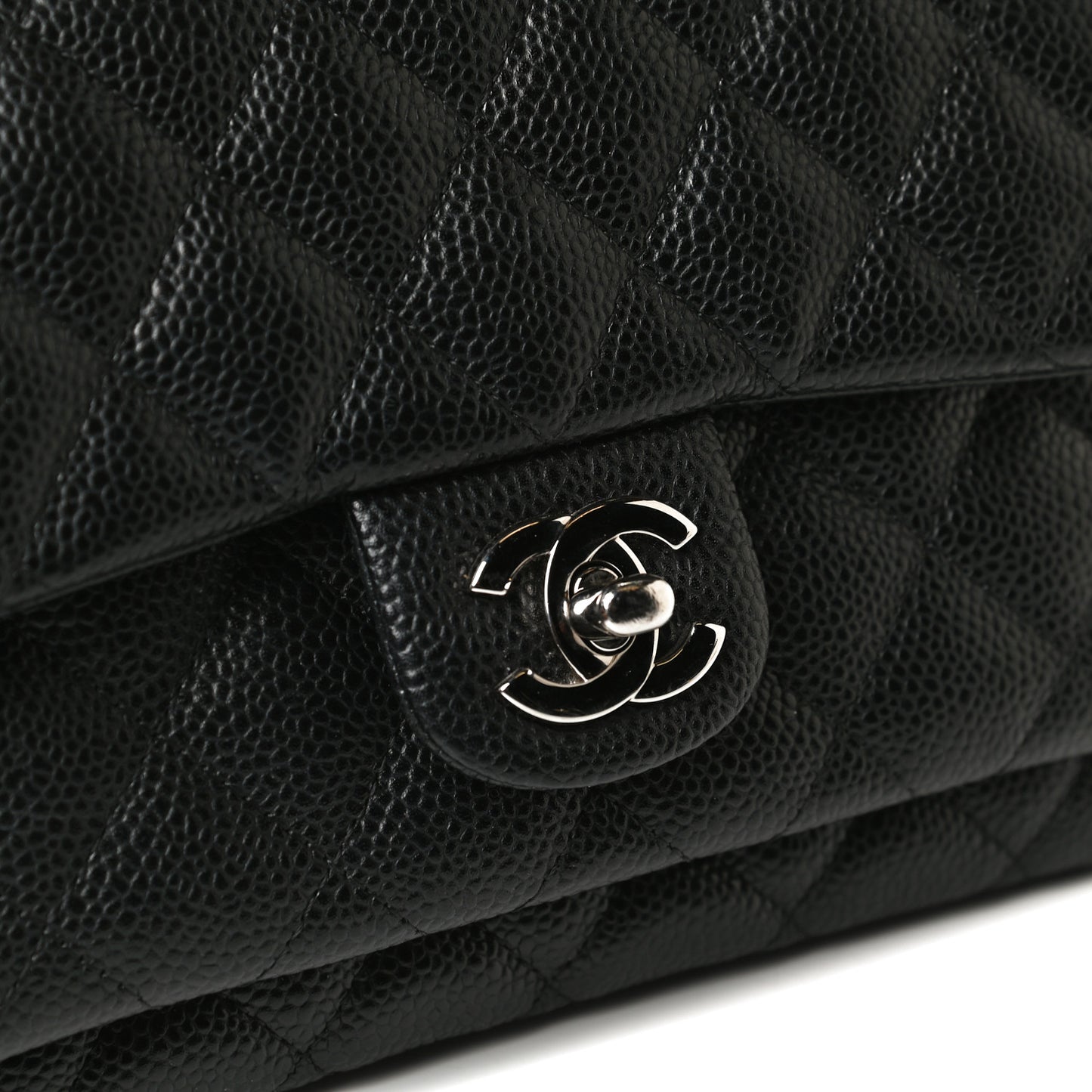 Caviar Quilted Daily Zip Crossbody Bag Black