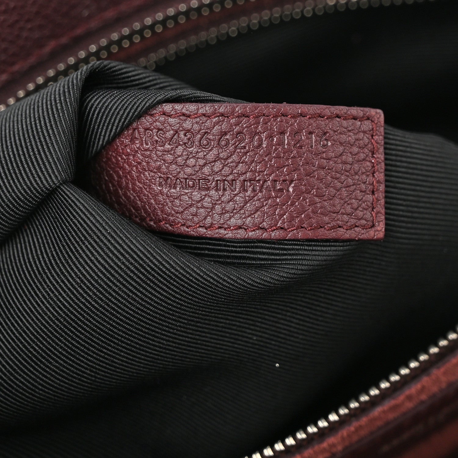 Saint Laurent Grained Calfskin Small Cabas Rive Gauche Amaranto 6 of 10