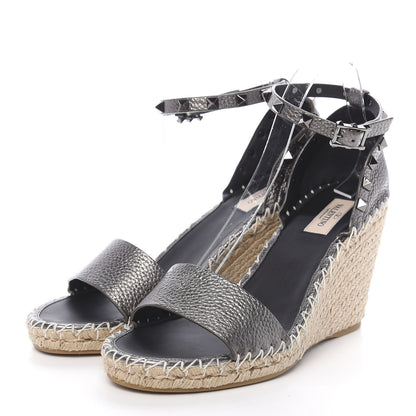 Valentino Garavani Metallic Grained Calfskin Rockstud Ankle Strap Espadrille 15/105mm Wedge Sandals 41 Rutenio Natural 3 of 10
