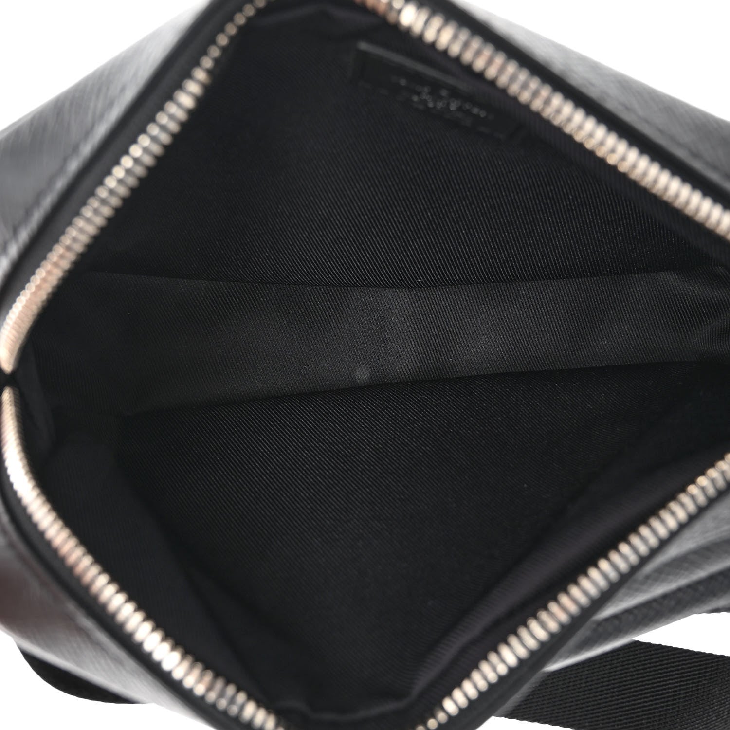 Louis Vuitton Taiga Monogram Outdoor Bumbag Black 5 of 10