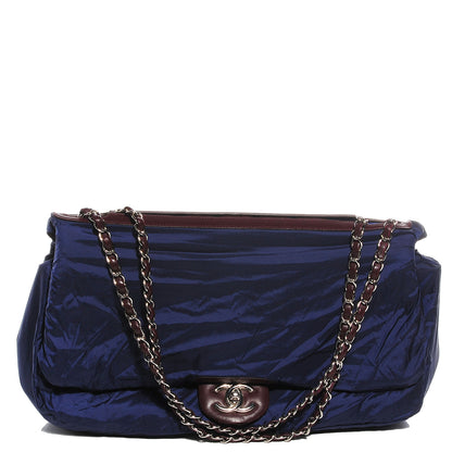 Chanel Lambskin Jumbo Coco Rain Flap Bordeaux 8 of 8