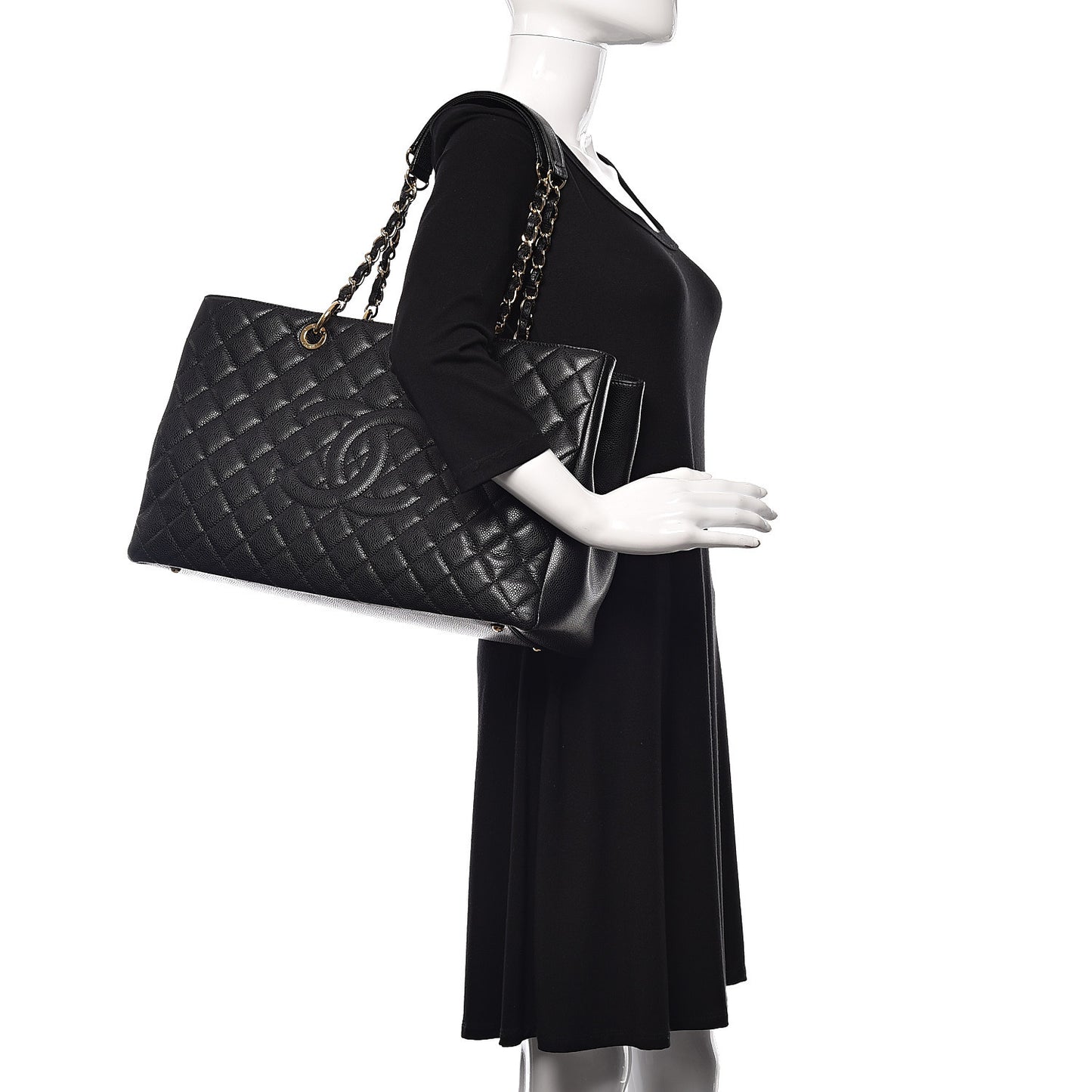 Caviar Quilted XL Grand Shopping Tote GST Black