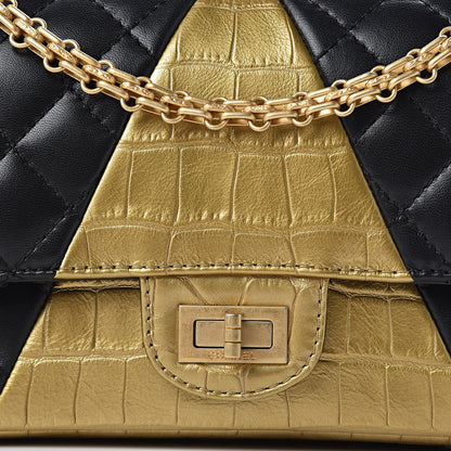 Chanel Lambskin Metallic Calfskin Crocodile Embossed 2.55 Cocodile Reissue 225 Flap Black Gold 9 of 11