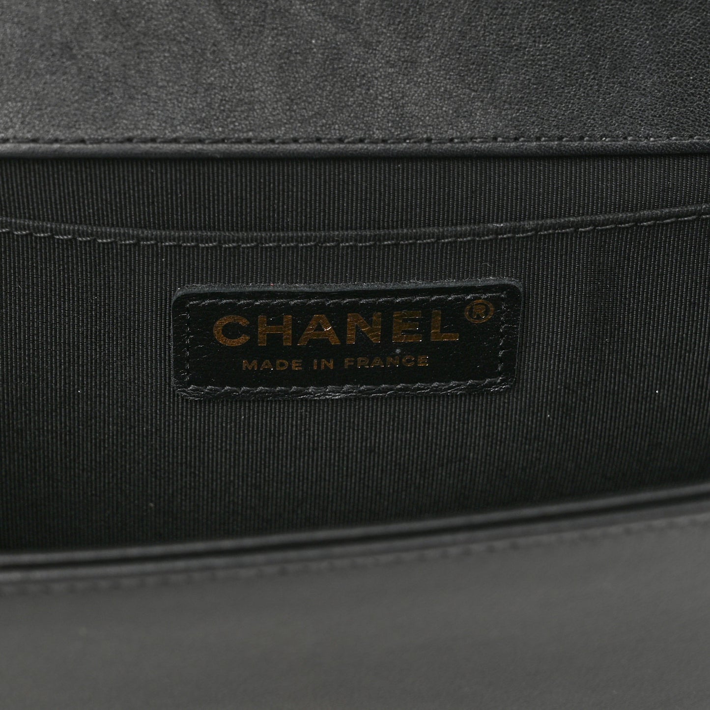 Calfskin Pearl Medium Chanel Pearls Boy Flap Black