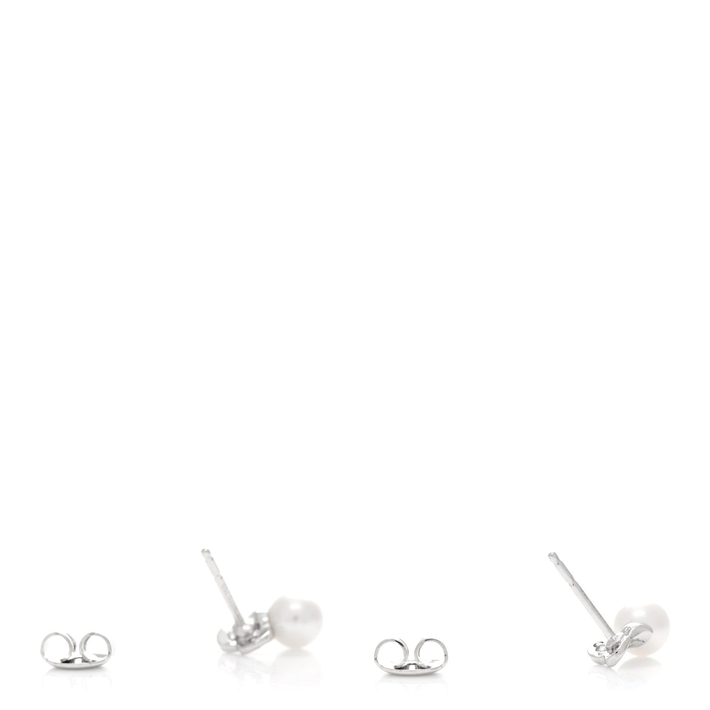 18K White Gold Diamond Akoya Pearl 5mm Heart Earrings