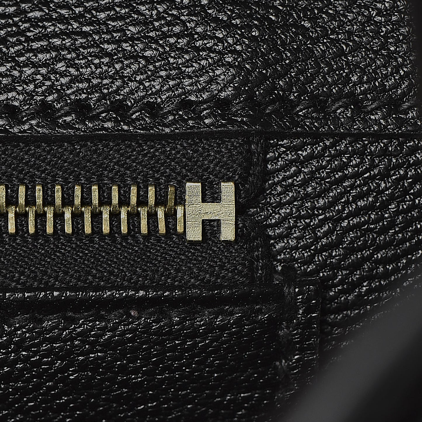 Shiny Porosus Crocodile Birkin 35 Black