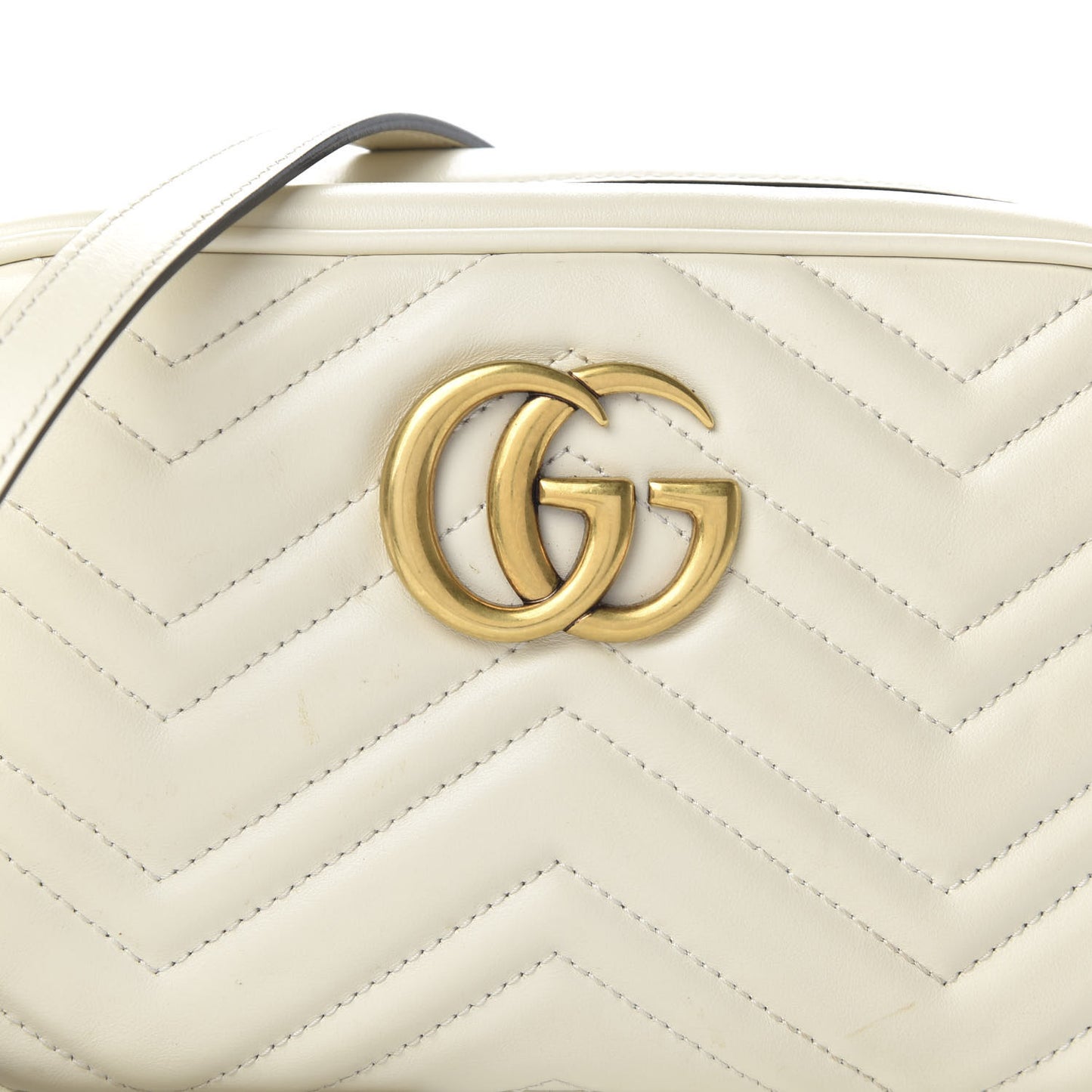 Calfskin Matelasse Small GG Marmont Chain Shoulder Bag White