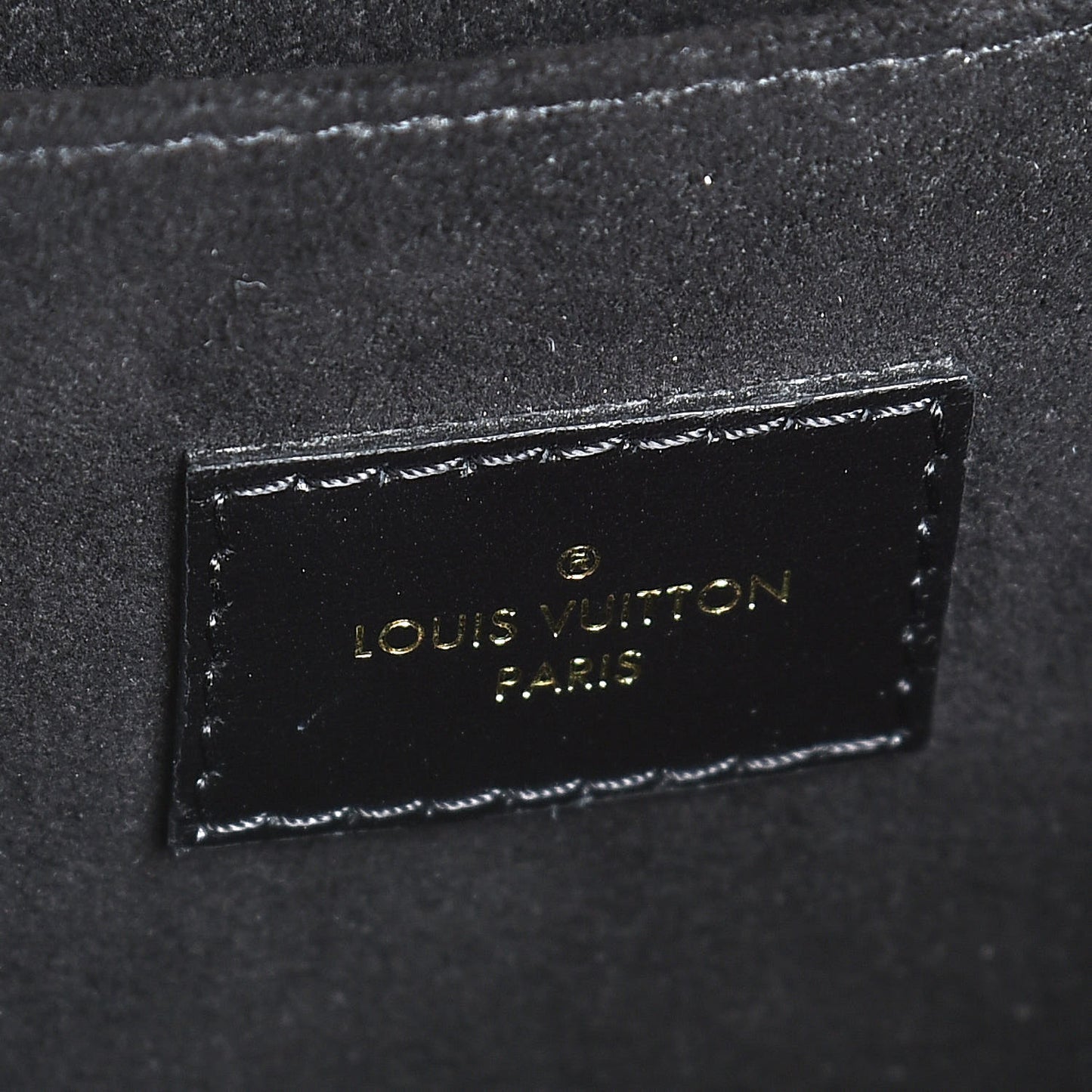 Reverse Monogram Pochette Metis