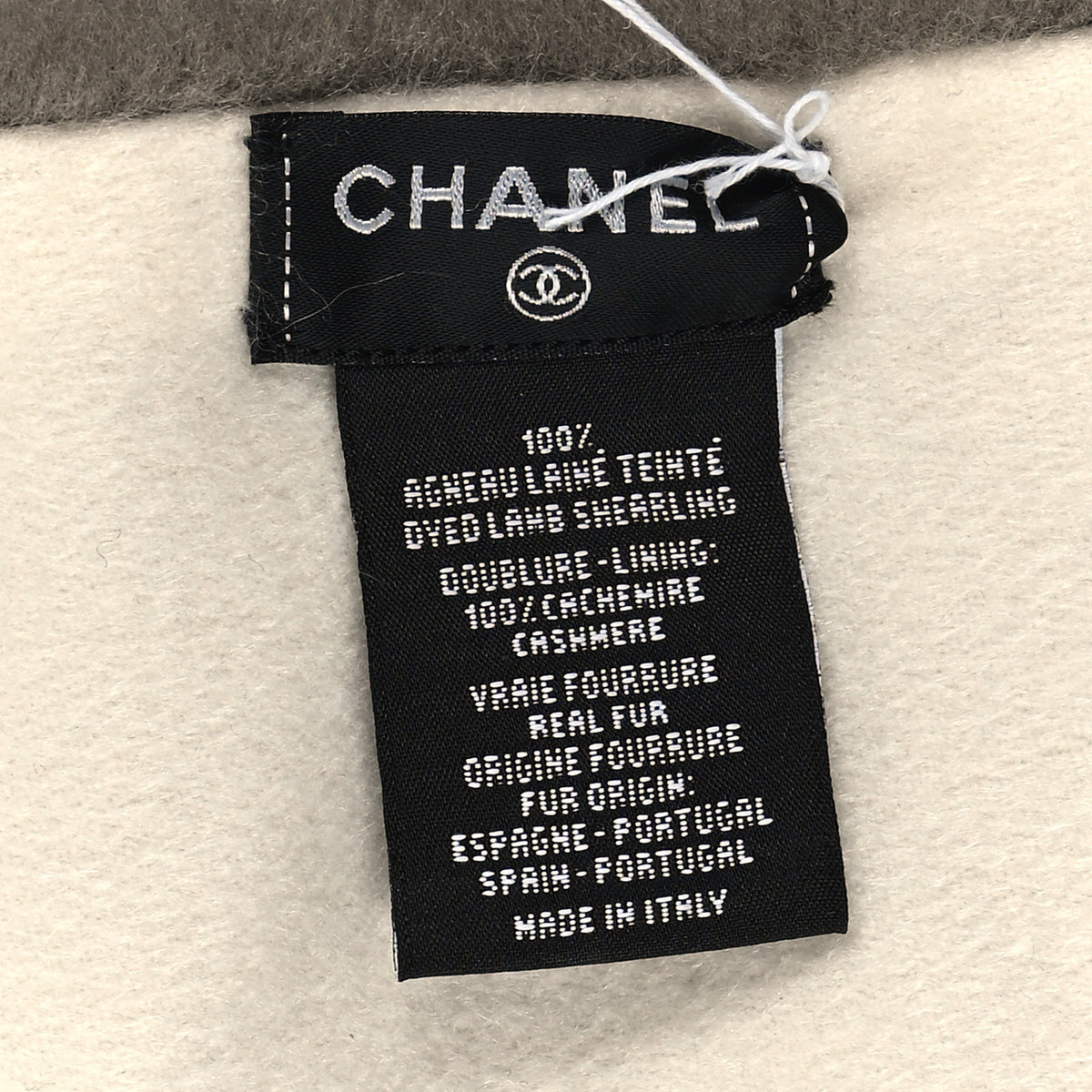 Shearling Cashmere CC Logo Scarf Light Grey White