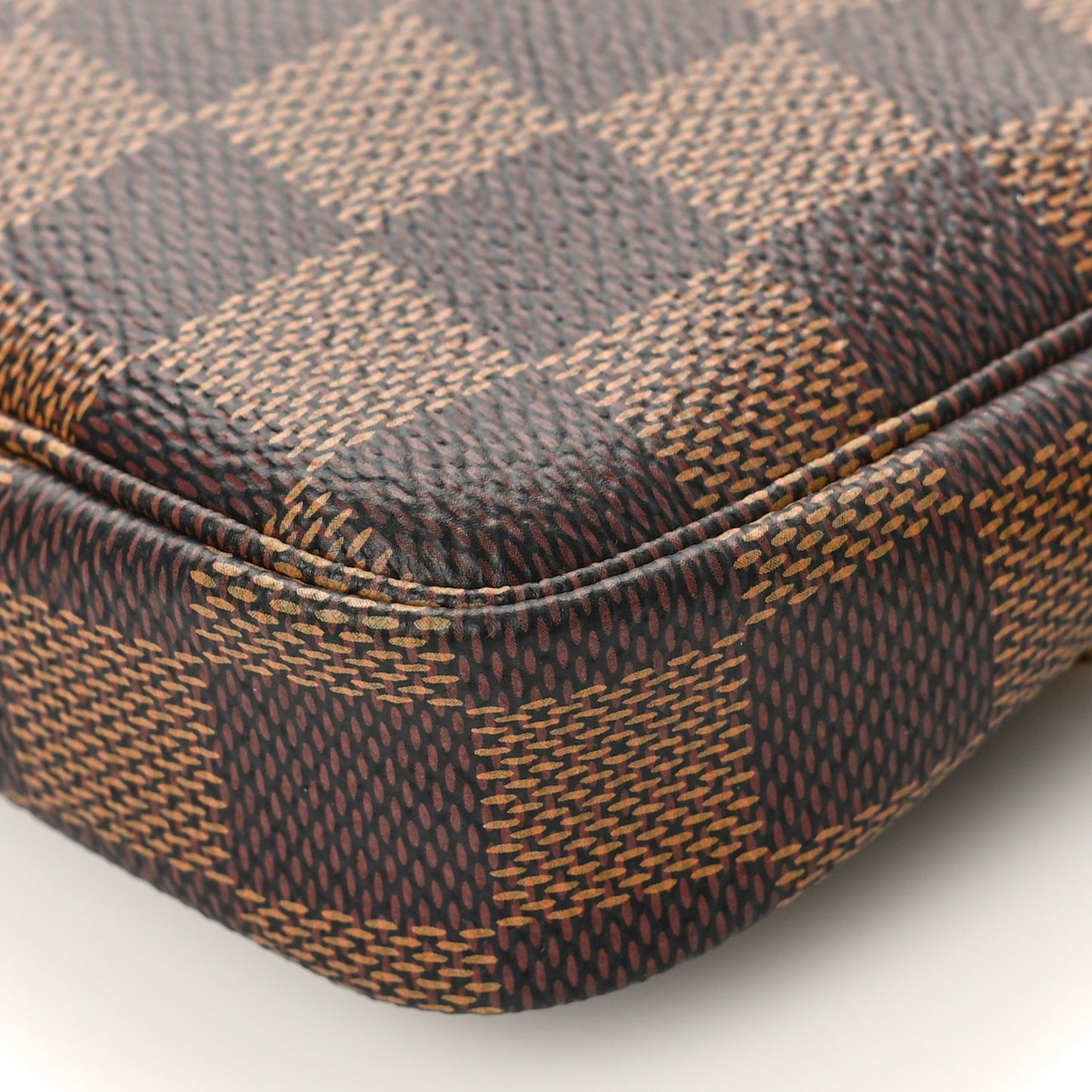 Damier Ebene Mini Pochette Accessories