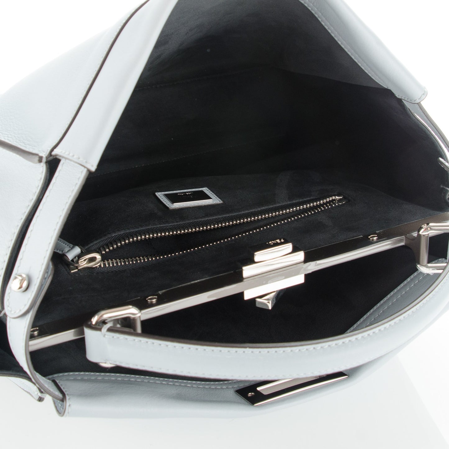 Vitello Dolce Large Peekaboo Iconic Satchel Polvere Graphite