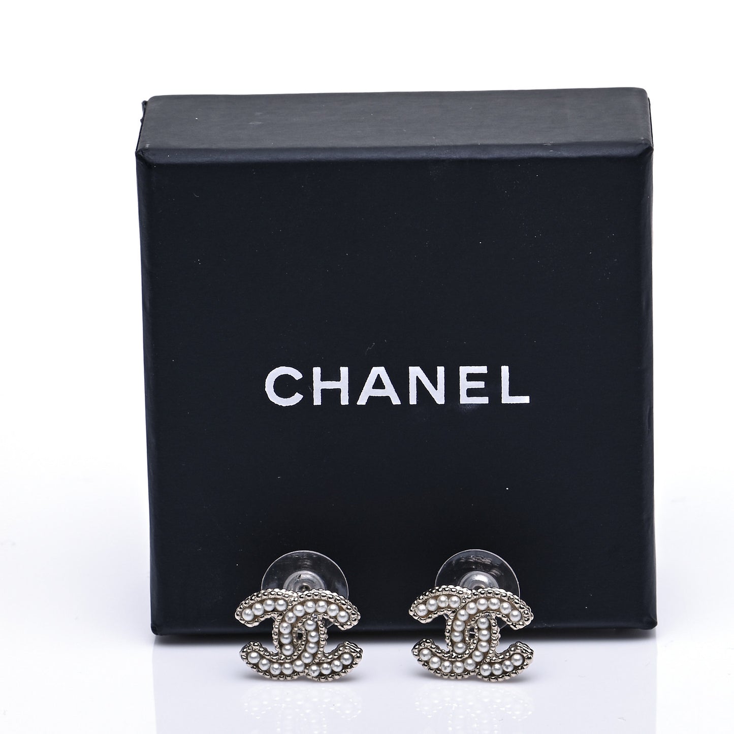 Pearl CC Earrings Gold