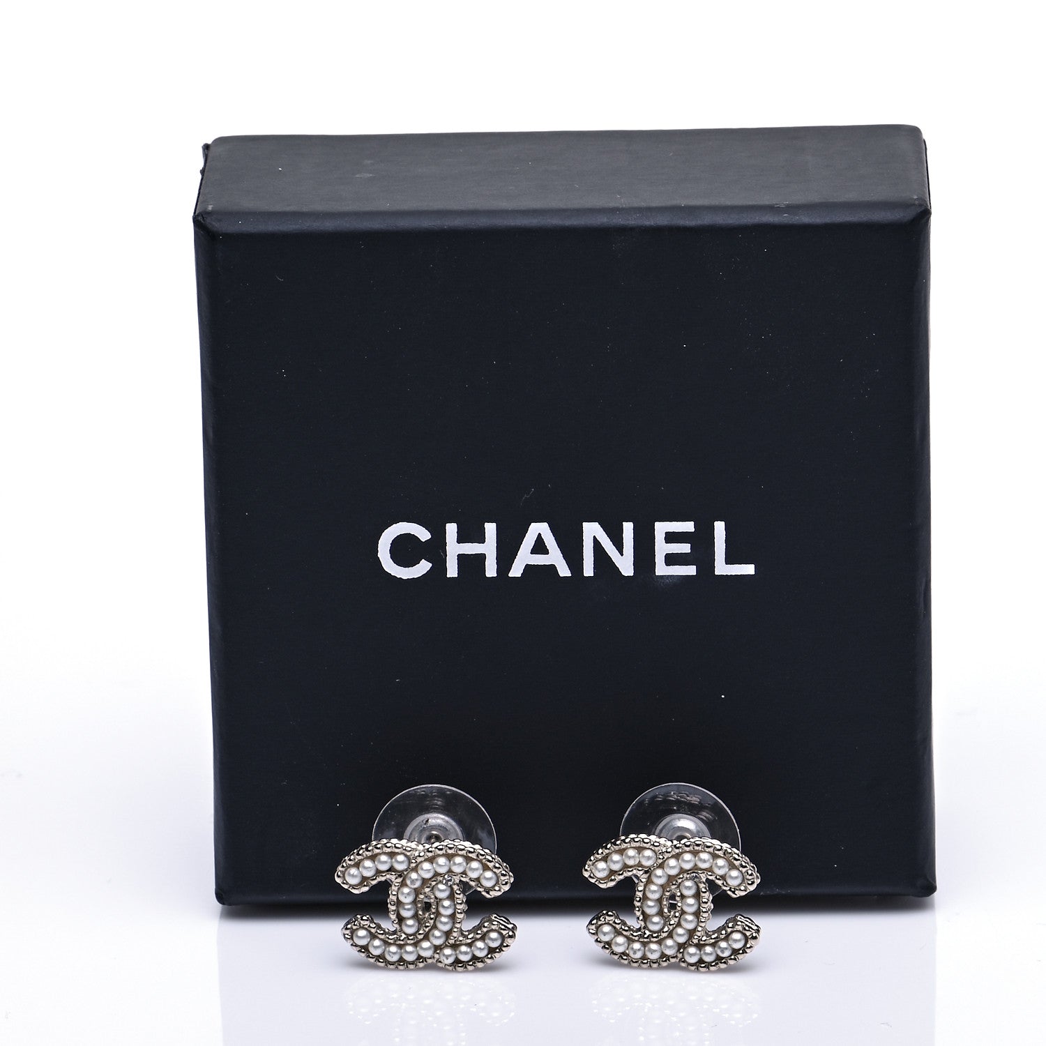 Chanel Pearl CC Earrings Gold 5 of 5