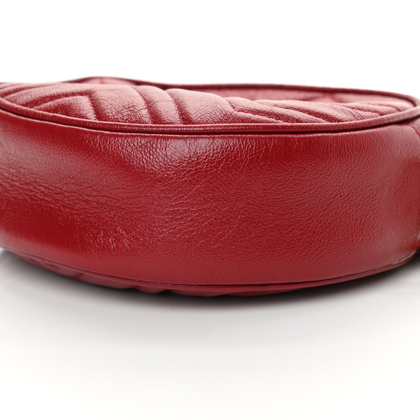Glazed Calfskin Matelasse Heart Mini GG Marmont Round Shoulder Bag Romantic Cerise