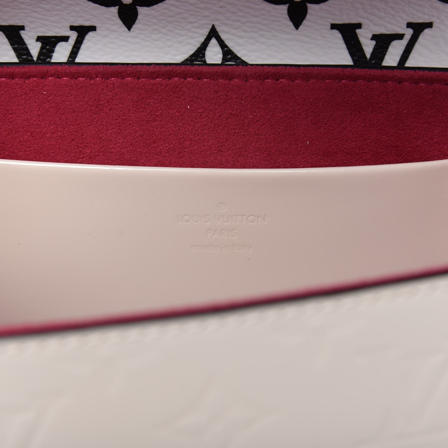 Louis Vuitton Vernis Epi Monogram Wynwood Creme 8 of 8