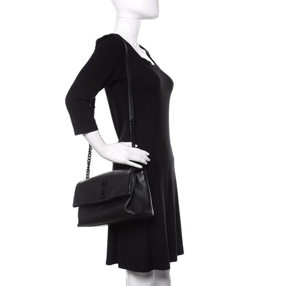 Saint Laurent Grain De Poudre Medium West Hollywood Monogram Fold-Over Black 2 of 9