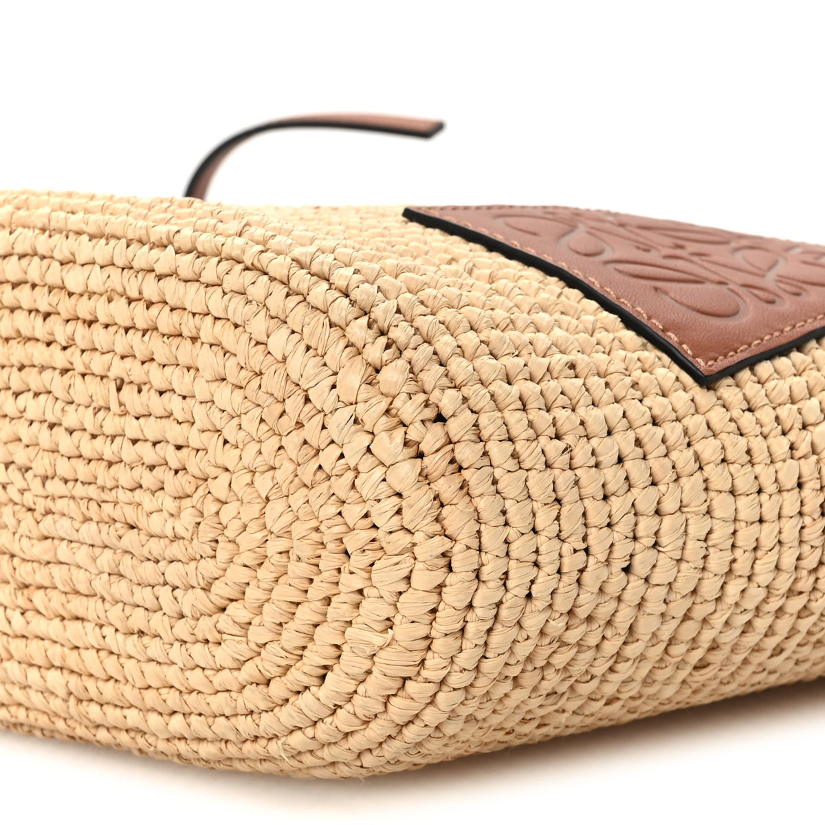Loewe Calfskin Raffia Paulas Ibiza Pochette Bag Natural Tan 8 of 9