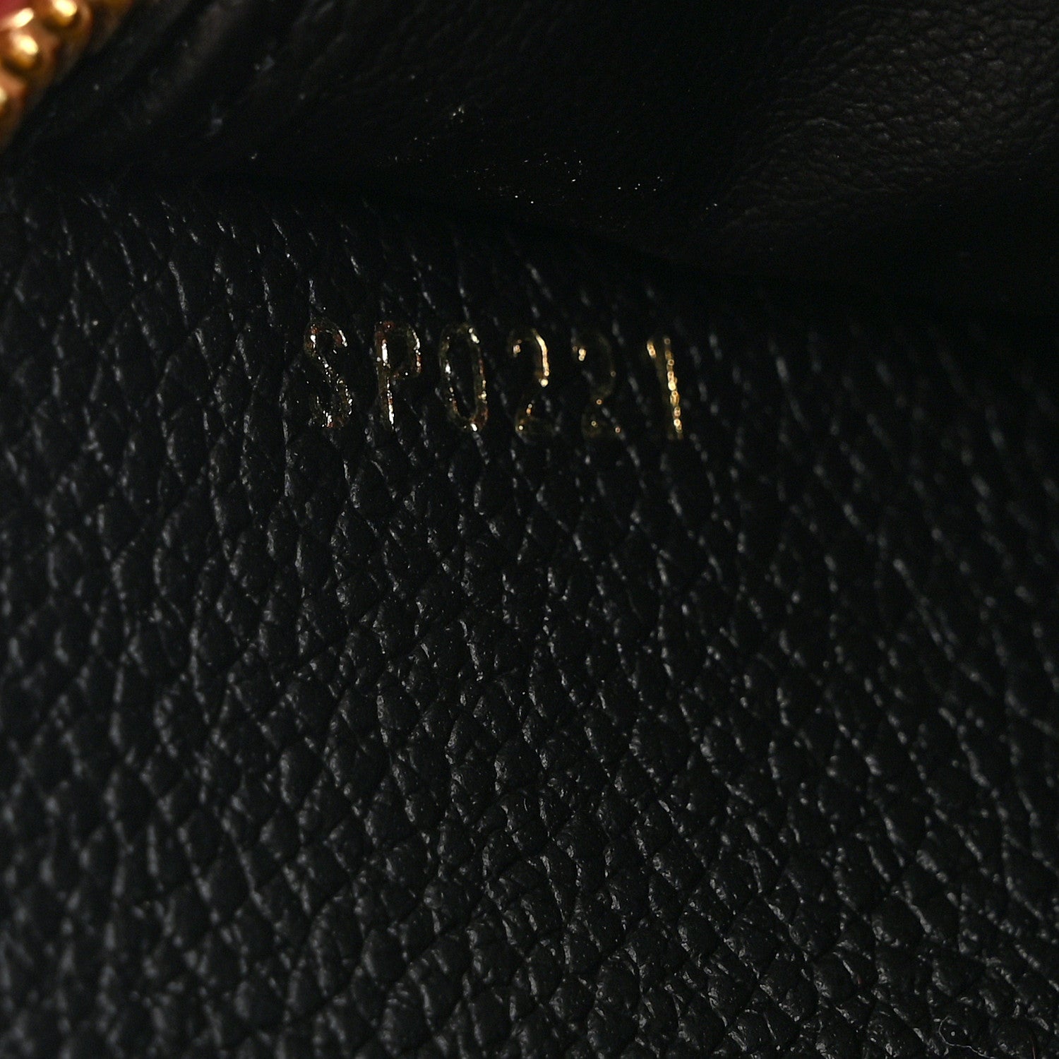 Louis Vuitton Empreinte Monogram Giant Zippy Wallet Black Beige 7 of 8